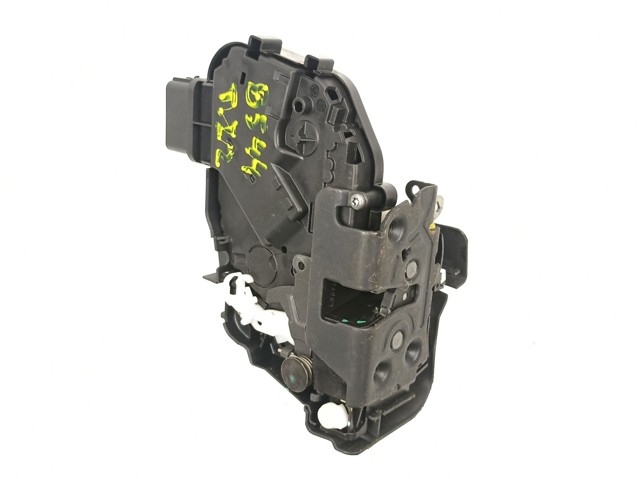 Fecho da porta traseira esquerda 31253667 VOLVO