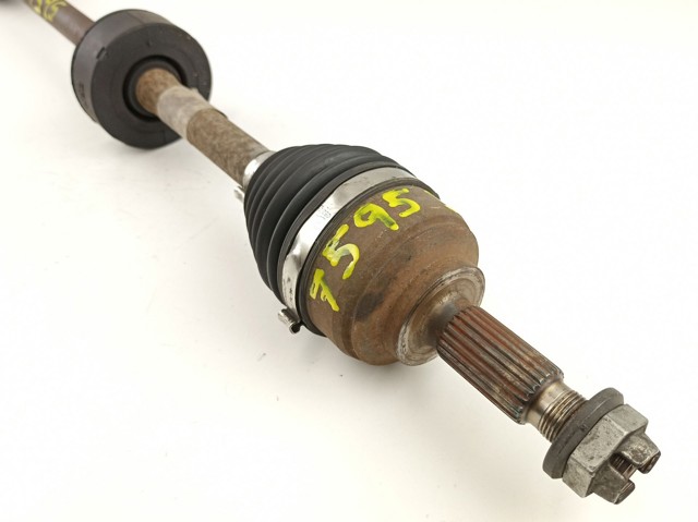 Semieixo (acionador) dianteiro direito 391006553R RENAULT