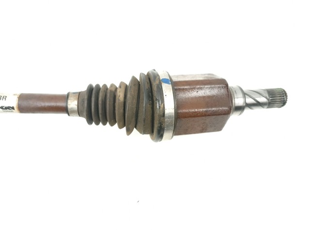 Semieixo (acionador) dianteiro esquerdo 391016613R RENAULT