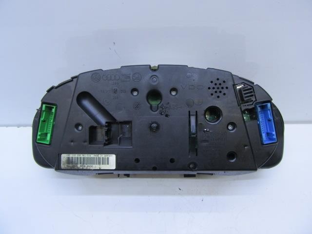 Painel de instrumentos (quadro de instrumentos) 3B0920822 VAG