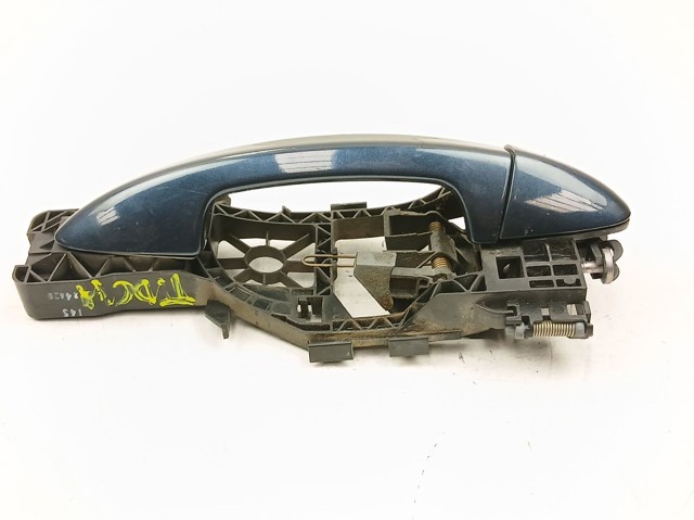 Suporte de maçaneta externa da porta dianteira direita 3C0837886G VAG
