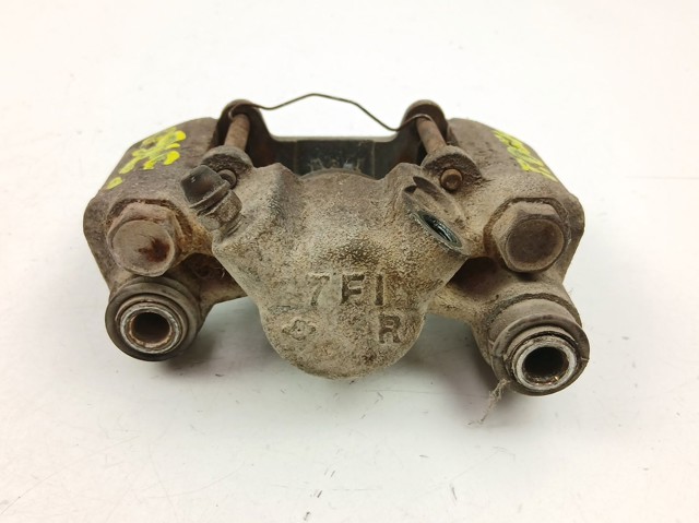Suporte do freio traseiro direito 4773042050 TOYOTA