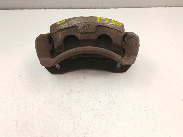 Suporte do freio dianteiro esquerdo 4808843 OPEL