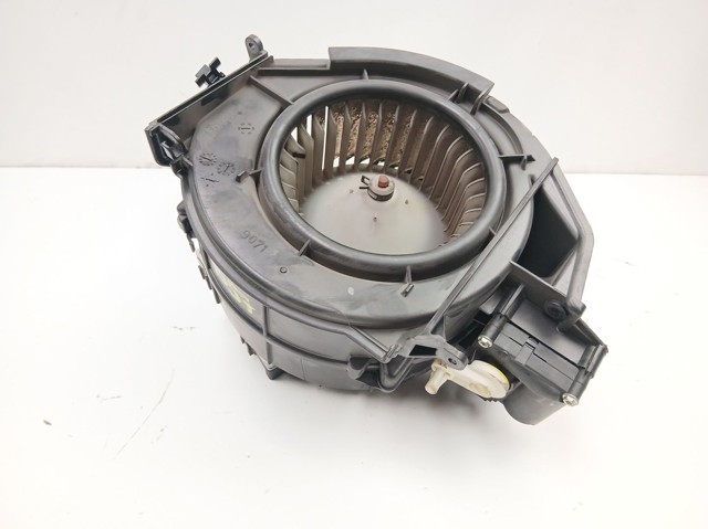 Motor de ventilador de forno (de aquecedor de salão) 4F0820020A VAG