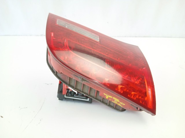 Lanterna traseira esquerda interna 4F9945093A VAG