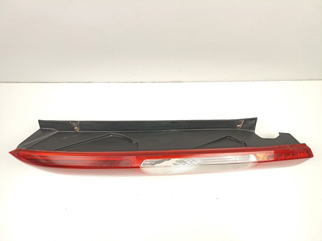 Lanterna traseira direita 4M5113A602AB FORD