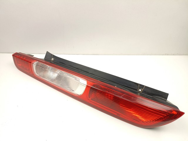 Lanterna traseira esquerda 4M5113A603AB FORD