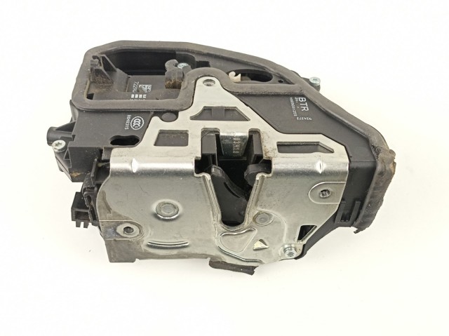 Fecho da porta dianteira direita 51217229466 BMW