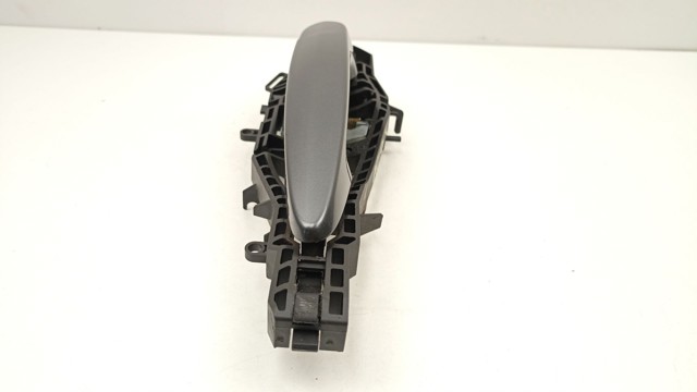 51217242568 BMW