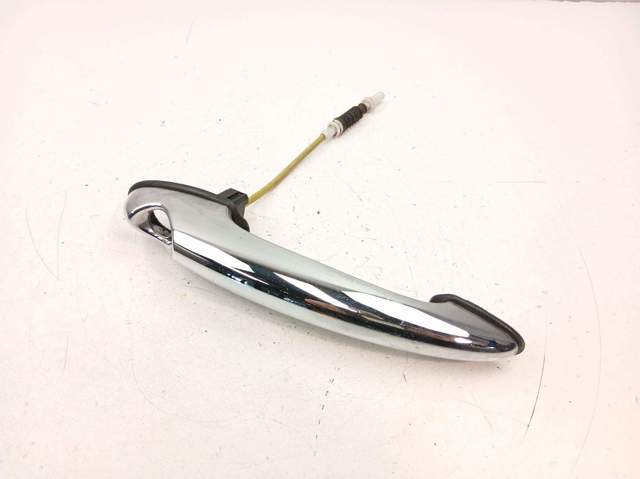 51219800557 BMW