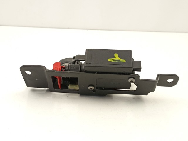 Fecho de tampa de porta-malas (de 3ª/5ª porta traseira) 51247201561 BMW