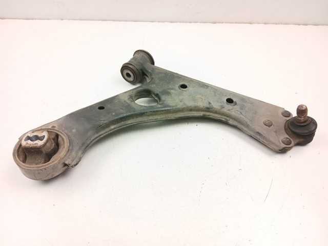 Braço oscilante inferior direito de suspensão dianteira 51839039 FIAT