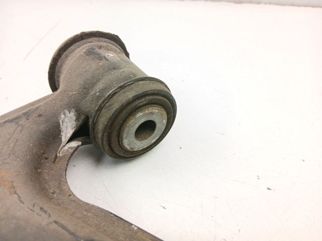 Braço oscilante inferior esquerdo de suspensão dianteira 51839040 FIAT
