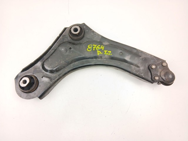 Braço oscilante inferior esquerdo de suspensão dianteira 545018194R RENAULT