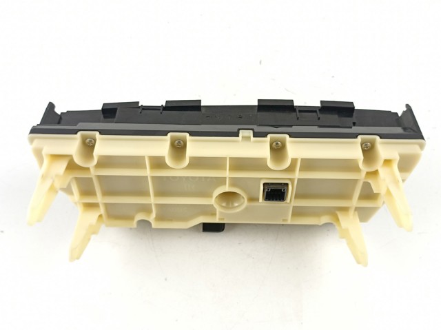 Unidade de controlo dos modos de aquecimento/condicionamento Toyota Prius  ZVW30 ao melhor preço