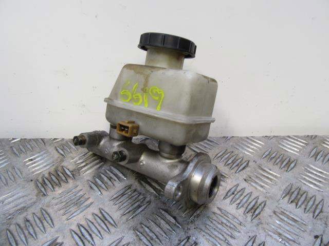 Cilindro mestre do freio para Hyundai Accent X-3