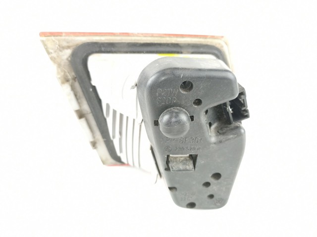 Lanterna traseira direita interna 63218368760 BMW