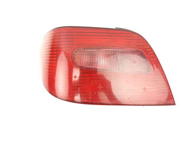 Lanterna traseira esquerda 6350P0 PEUGEOT