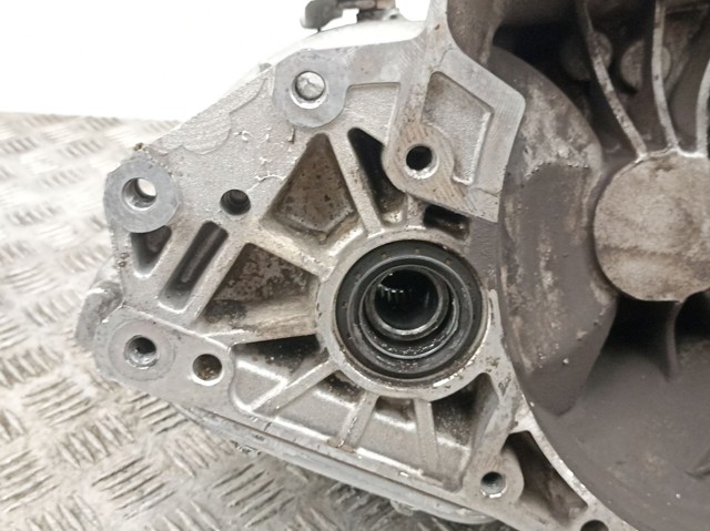 Caixa de Mudança montada (caixa mecânica de velocidades) 649354685 OPEL