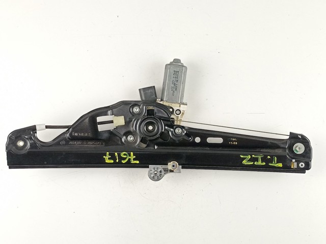 6922319 BMW