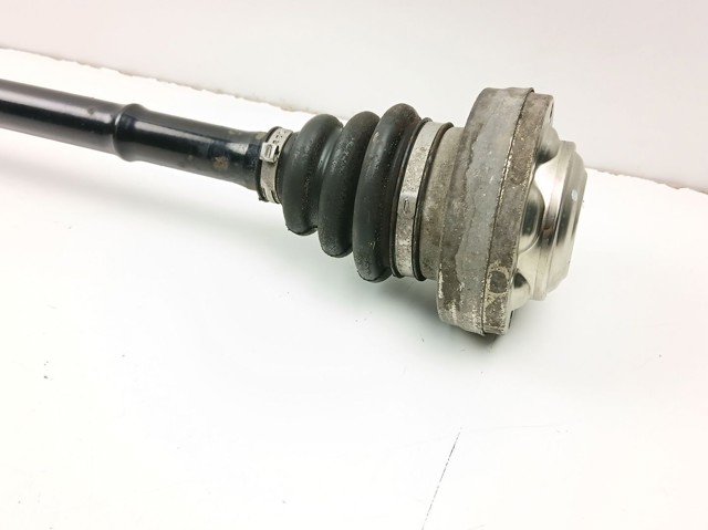 7533445 BMW