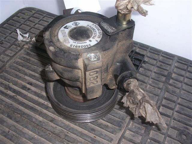 Bomba da Direção hidrâulica assistida 7700823794B RENAULT