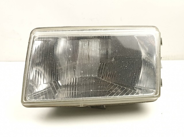 Luz esquerda 7701032010 RENAULT