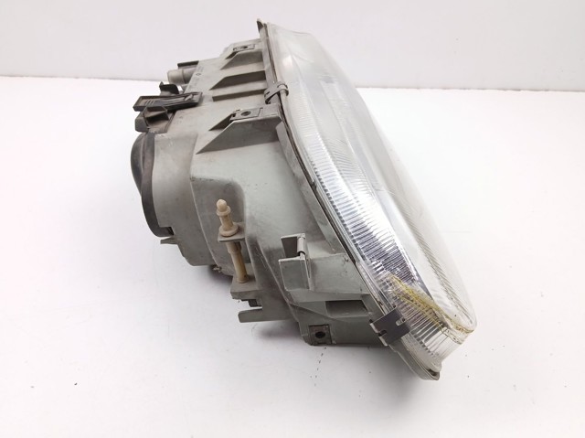 Luz esquerda 7701036027 RENAULT