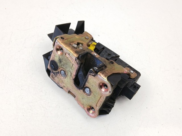 Fecho da porta dianteira esquerda para Renault Laguna B56, 556