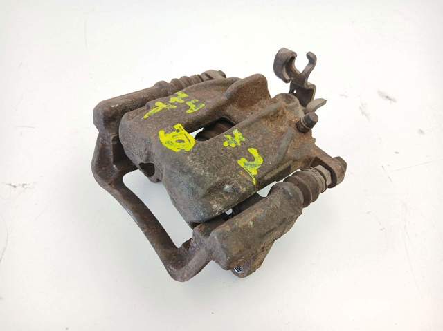 7701056165 Renault (RVI)