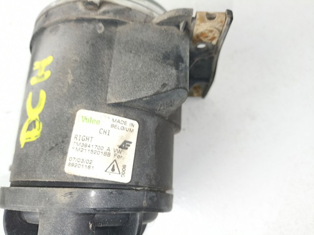 Luzes de nevoeiro direitas 7M3941700A VAG
