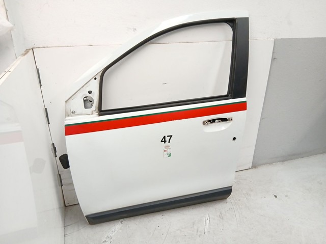 Porta dianteira esquerda 801014466R RENAULT