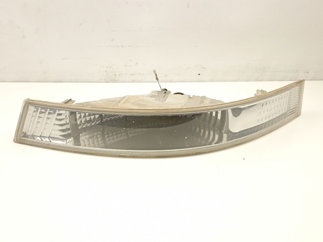 Pisca-pisca esquerdo 8200263356 RENAULT