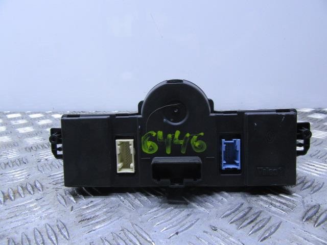 Unidade de controlo dos modos de aquecimento/condicionamento Renault Clio III BR01, CR01 ao melhor preço