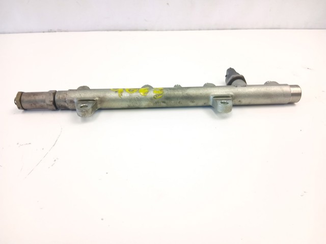 Distribuidor de combustível (rampa) 8200347176 MITSUBISHI