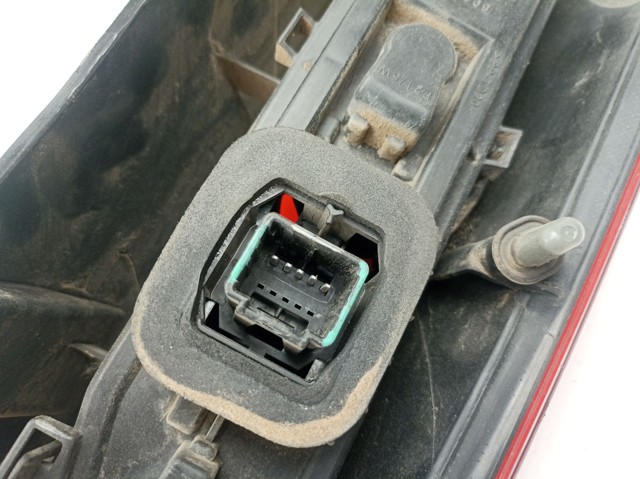 Lanterna traseira direita 8200419952 RENAULT
