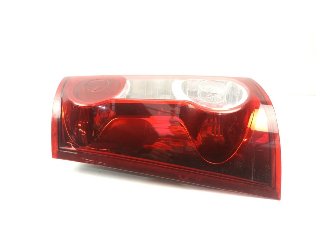Lanterna traseira esquerda 8200864612 RENAULT