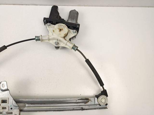 824501W010 Hyundai/Kia