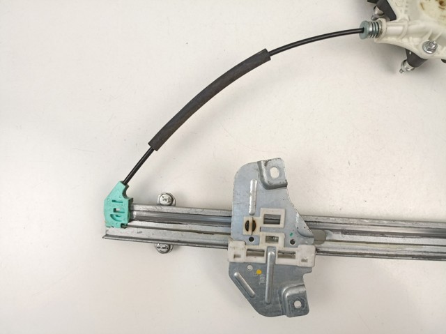 824501W010 Hyundai/Kia