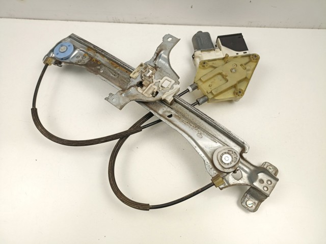 827200008R Renault (RVI)