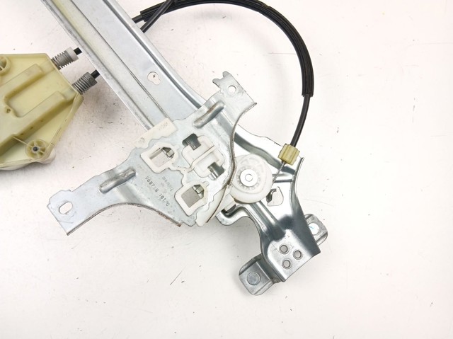 827210003R Renault (RVI)