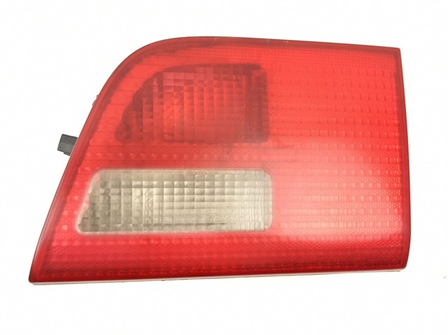 Lanterna traseira esquerda interna 8409011 BMW
