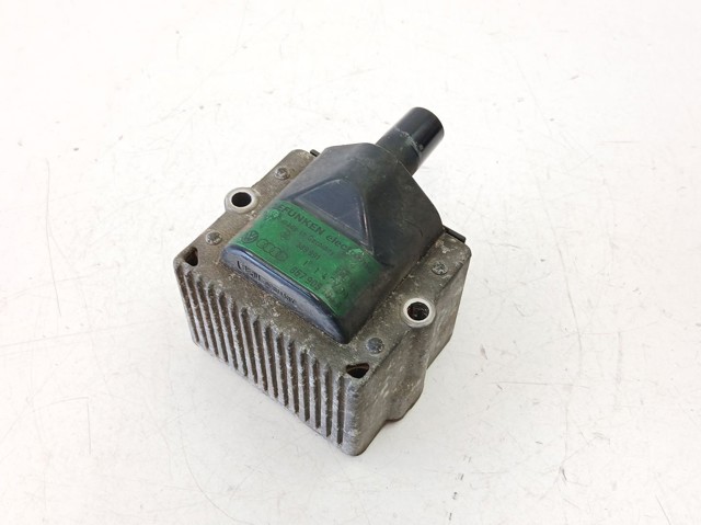 Bobina de ignição 867905104A VAG