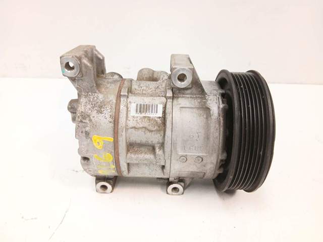 Comprar  Avensis  T25