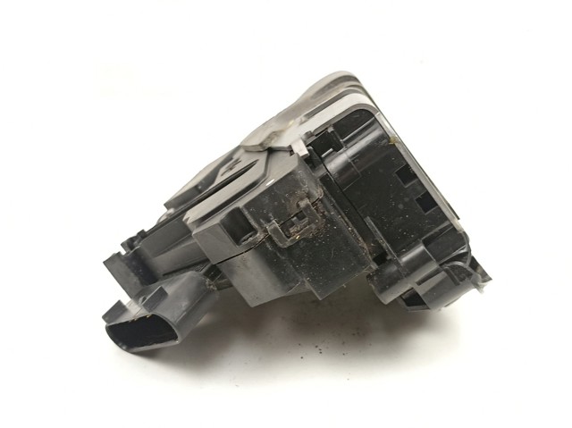 Fecho da porta dianteira direita 8A6AA21812BG FORD