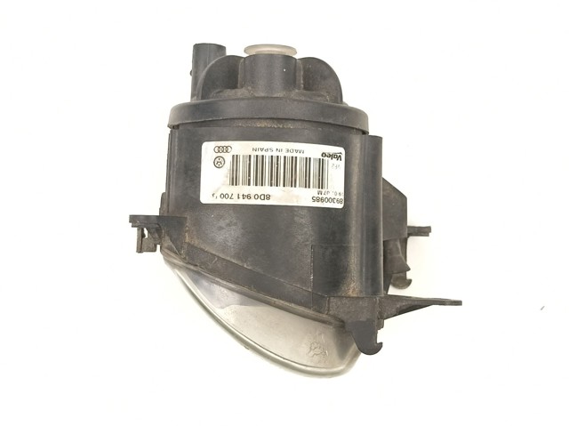 Luzes de nevoeiro direitas 8D0941700B VAG
