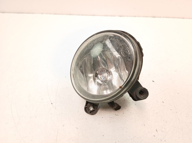 Luzes de nevoeiro direitas 8T0941700A VAG