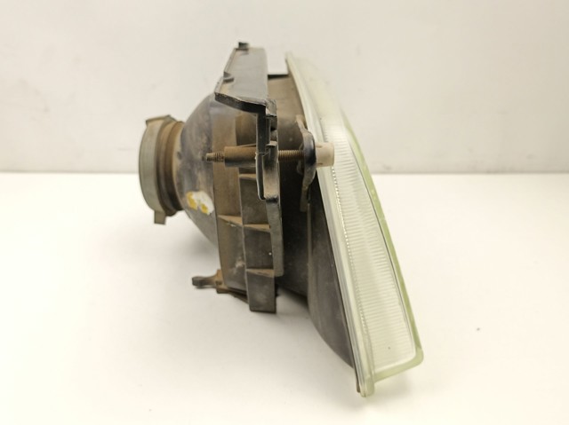 Luz esquerda 90008019 OPEL