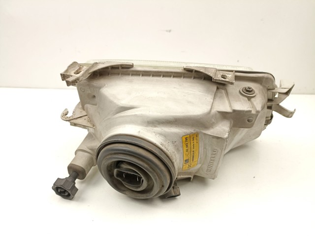 Luz esquerda 90383786 OPEL