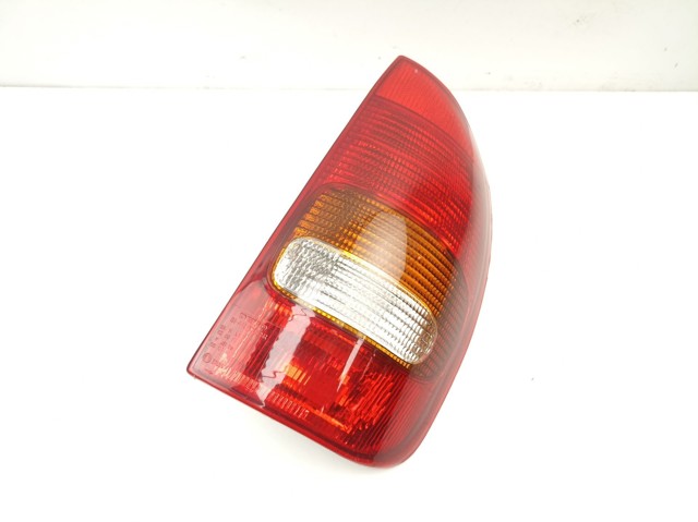 Lanterna traseira direita 90444811 OPEL
